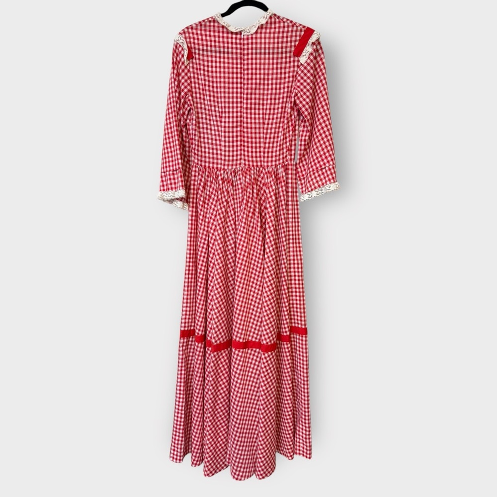 Vintage 1970’s Gingham Red & White, Flare Sleeve, Lace, Fit & Flare Maxi Dress - Picture 7 of 8